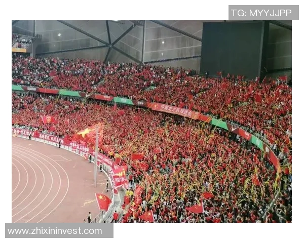 足球巨星眼中的中国球迷与文化魅力探秘